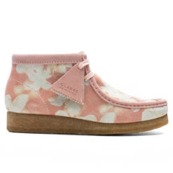 Clarks Women's Wallabee Boot - Pink Floral