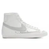 Nike Women's Blazer Mid '77 Vintage - Sail/Light Bone/Sail